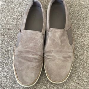 Vince sneaker size 8 1/2